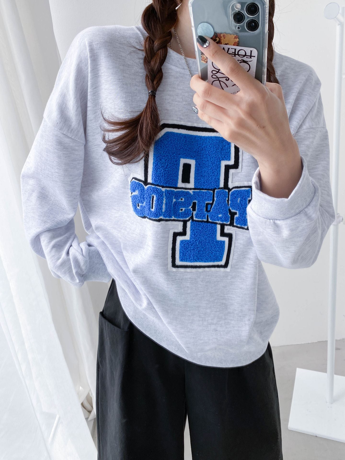 Embroidery big Patch Comfy Sweatshirts