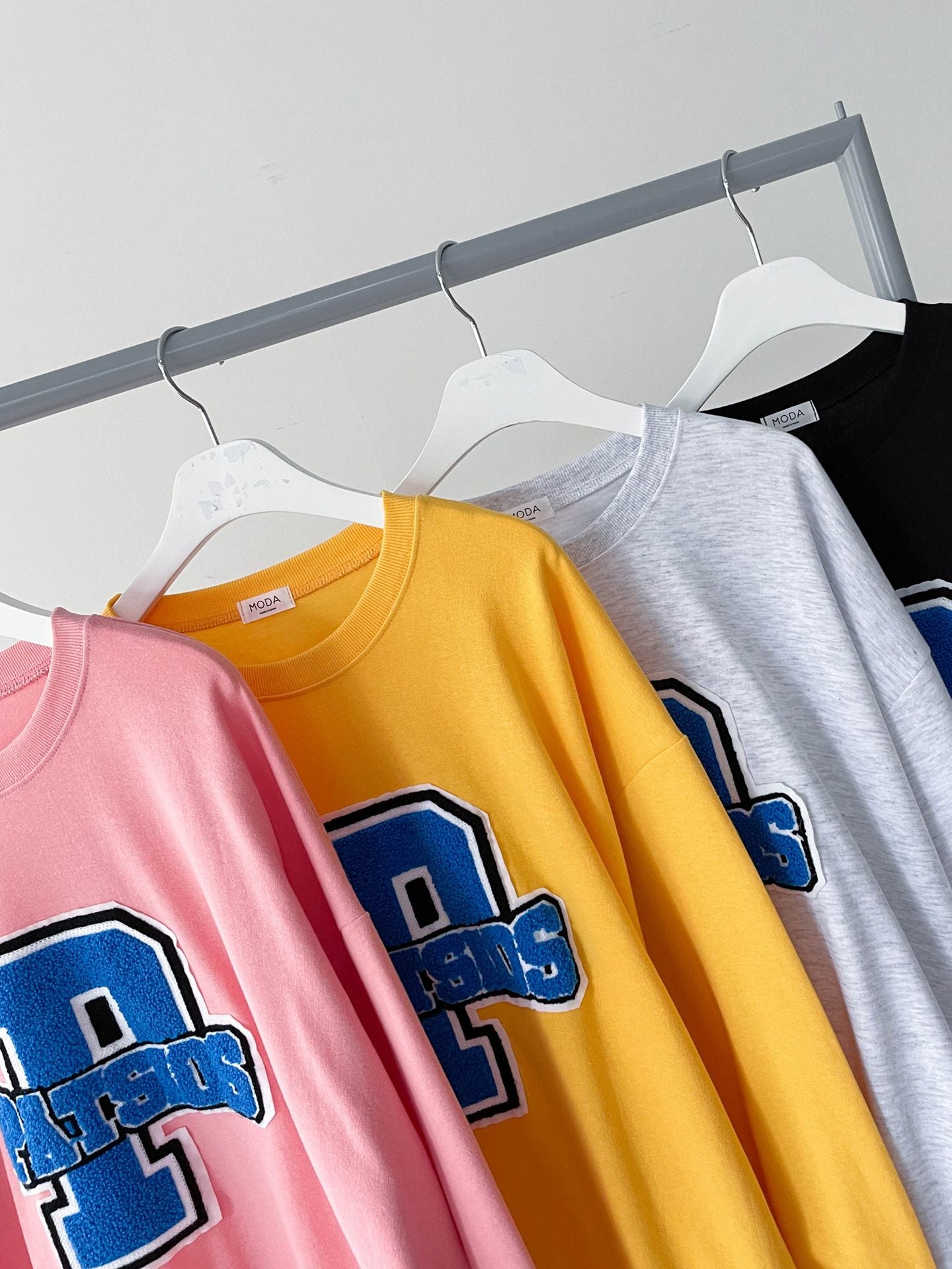 Embroidery big Patch Comfy Sweatshirts