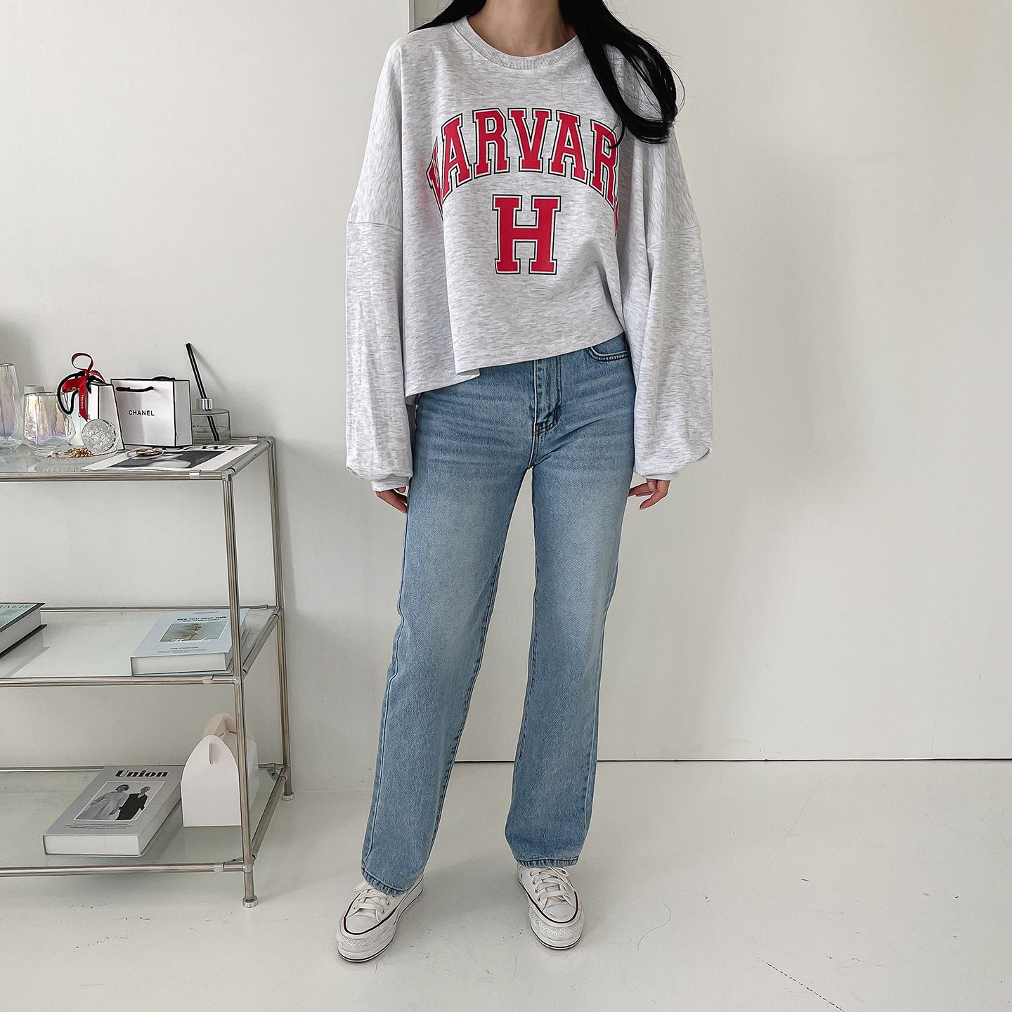 H Comfy Crop Sweatshirts