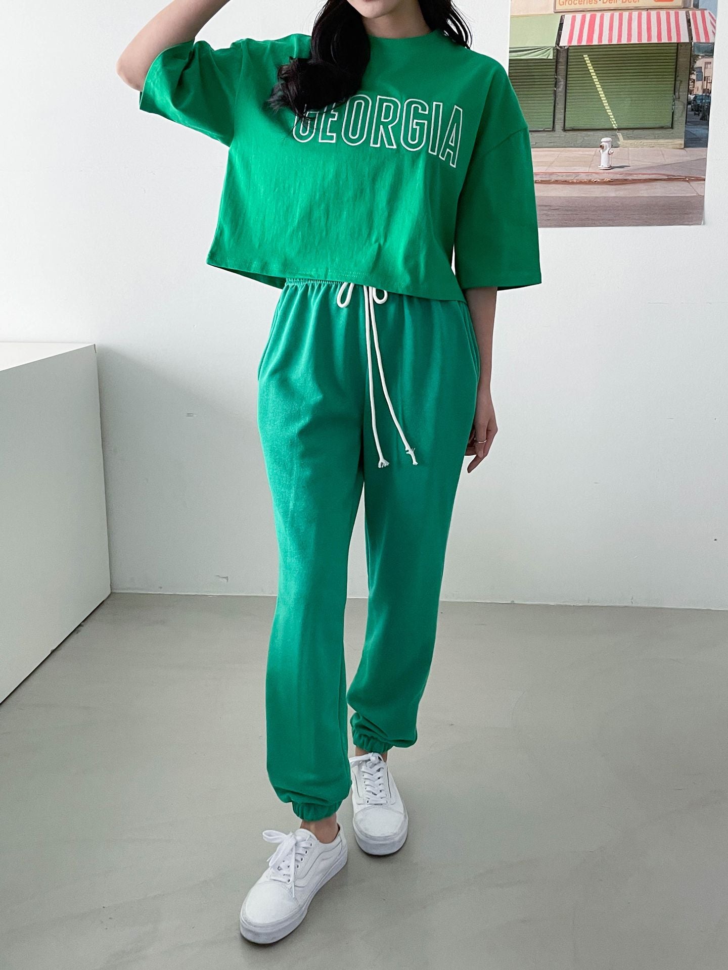 2Set Crop Top T-shirts with Track Pants