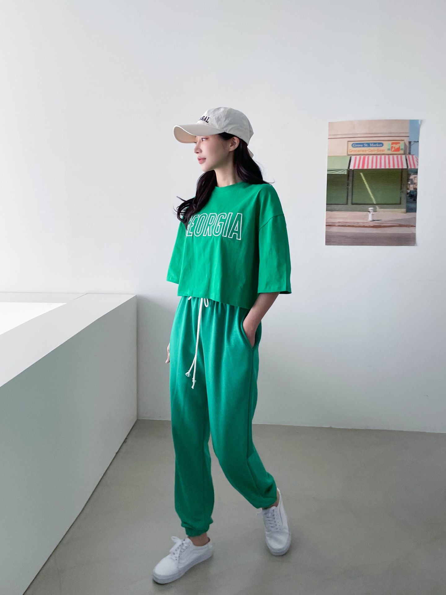 2Set Crop Top T-shirts with Track Pants