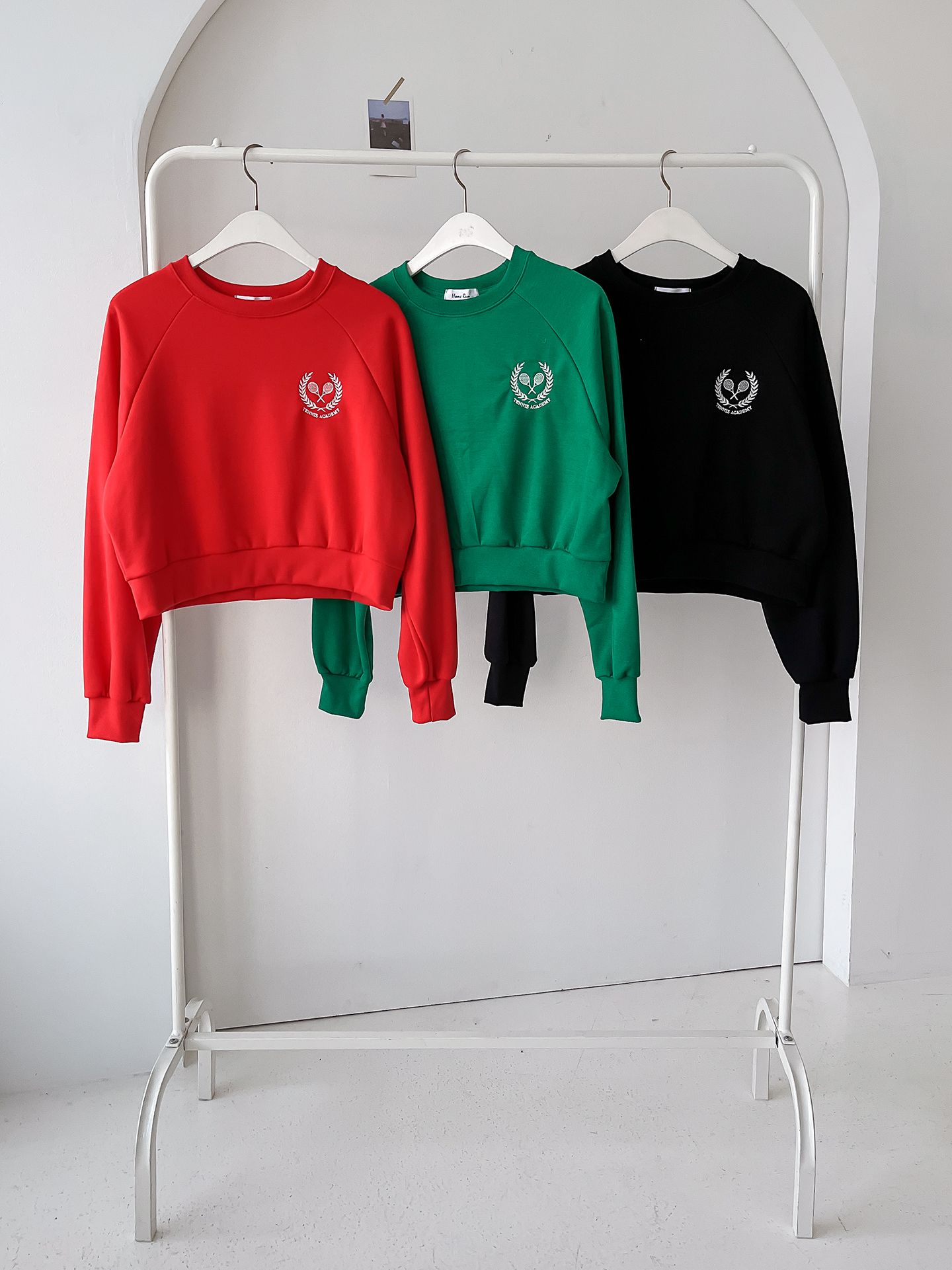 Tennis Embroidery Raglan Sleeve Sweatshirts