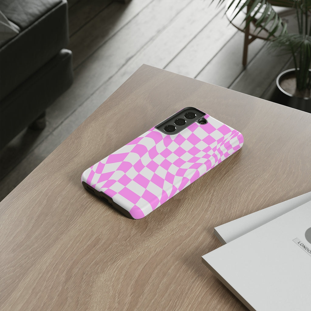 Old School Checkered Retro Groovy Vibe Wavy Checkerboard Phone Case / Pink