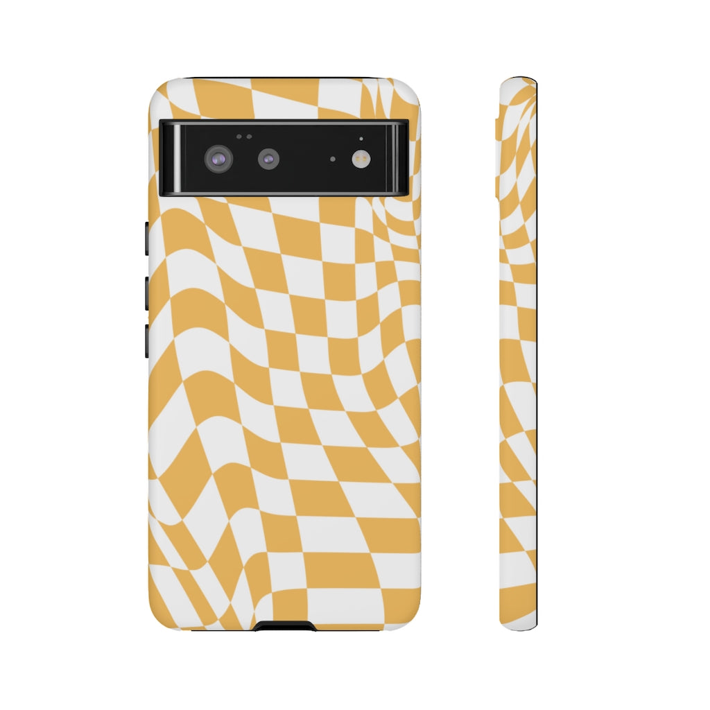 Old School Checkered Retro Groovy Vibe Wavy Checkerboard Phone Case / Retro Tan
