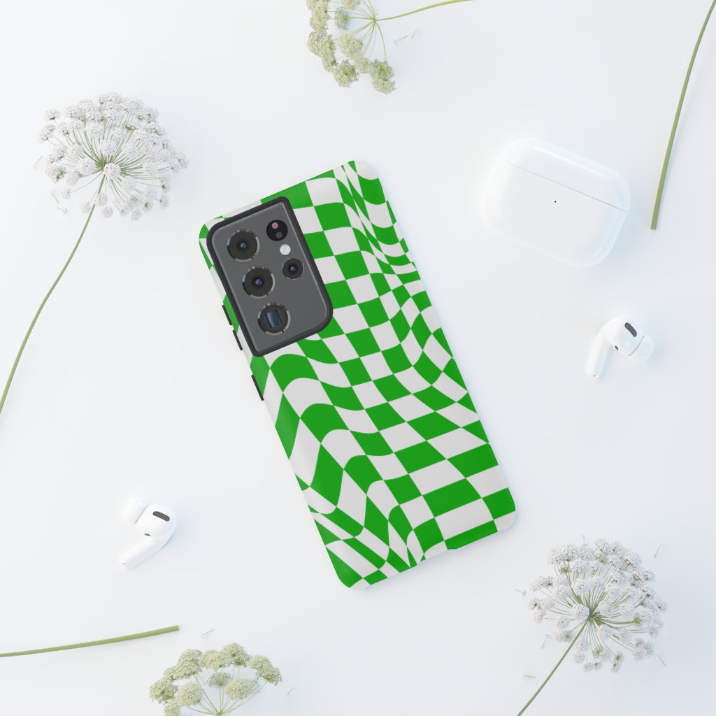 Old School Checkered Retro Groovy Vibe Wavy Checkerboard Phone Case / Retro Green