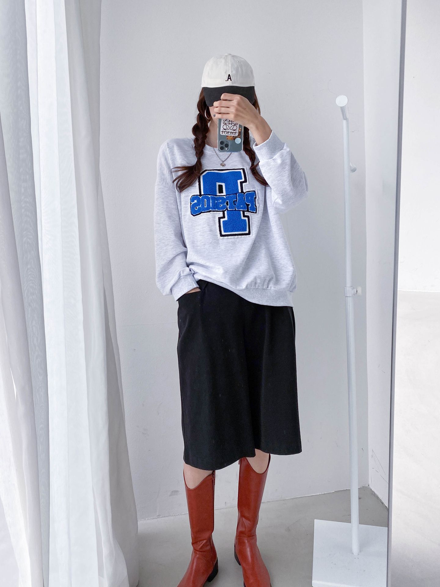 Embroidery big Patch Comfy Sweatshirts