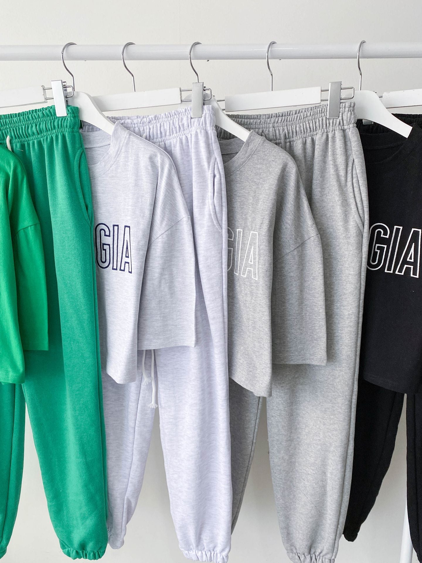 2Set Crop Top T-shirts with Track Pants
