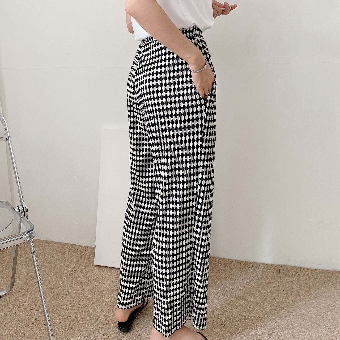 Diamond Plaid High Waist Wide Pants