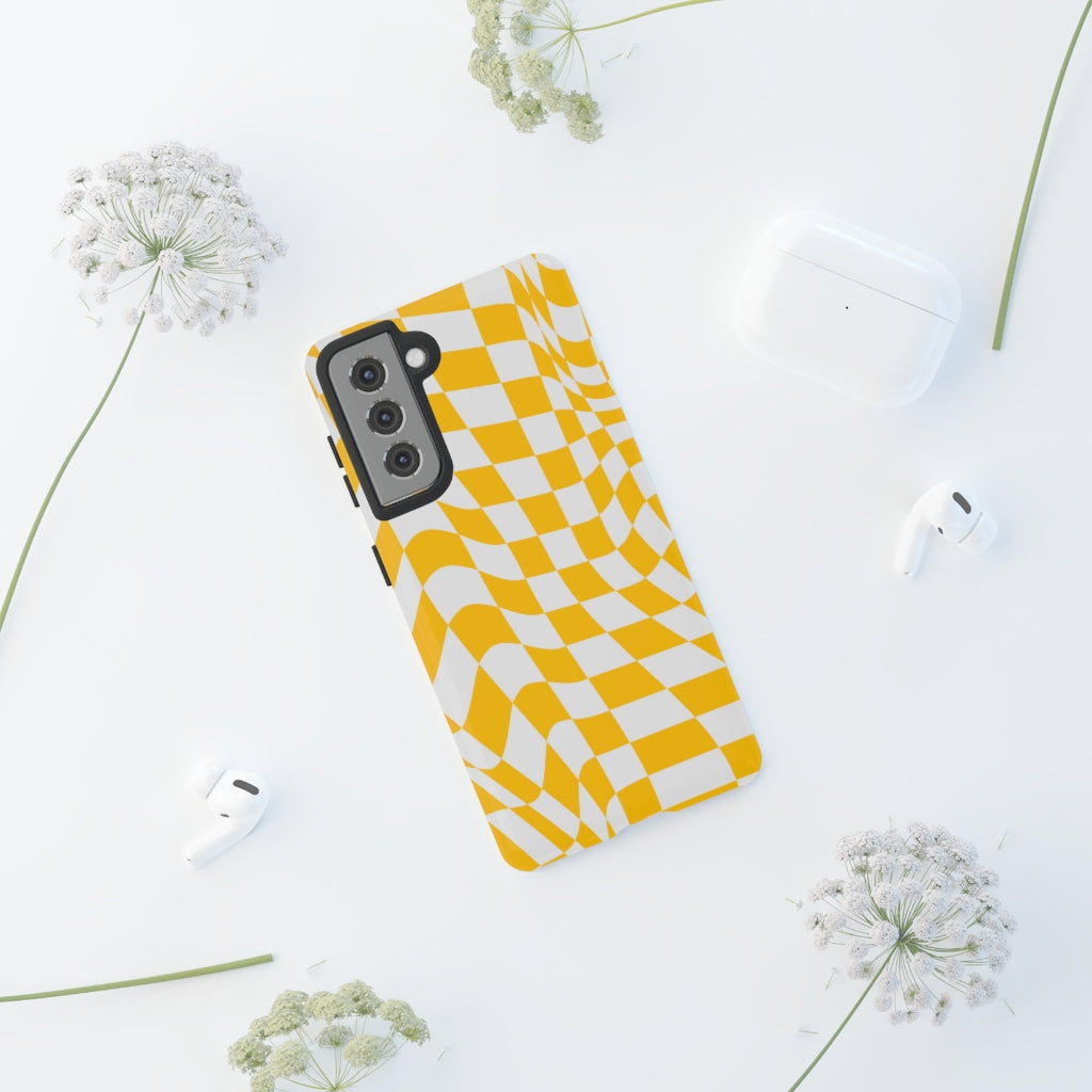 Old School Checkered Retro Groovy Vibe Wavy Checkerboard Phone Case / Yellow