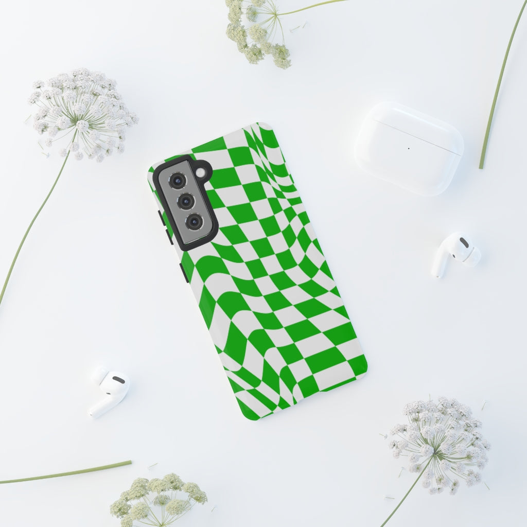 Old School Checkered Retro Groovy Vibe Wavy Checkerboard Phone Case / Retro Green